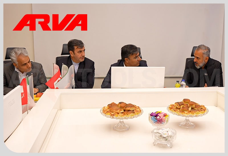 بازدید استاندار تهران و نمایندگان مجلس از کارخانه آروا